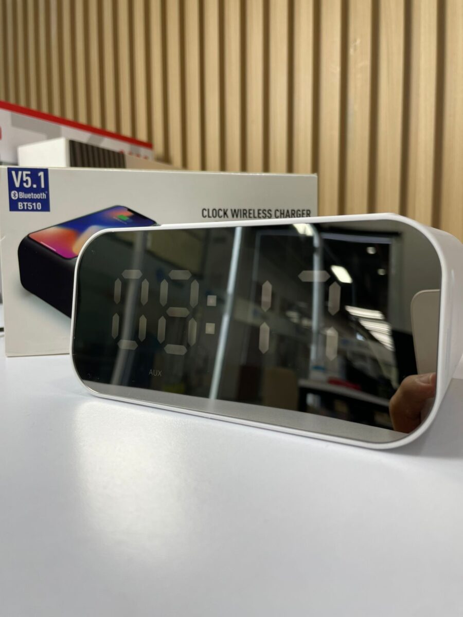 Radio Reloj Powerbank